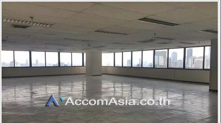  1  Office Space For Rent in Ploenchit ,Bangkok MRT Lumphini at LPN Tower Rama 4 AA15642